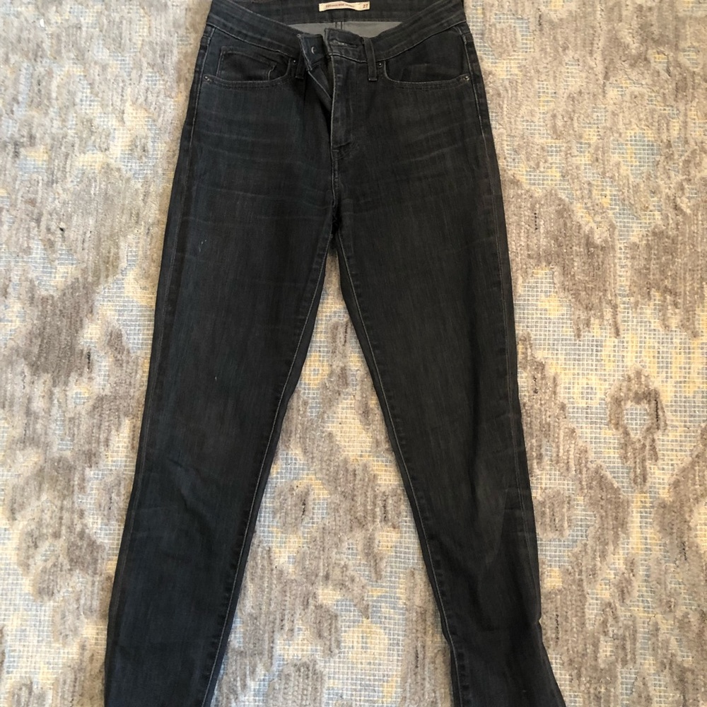 Levi Skinny Jean, dark gray jeans